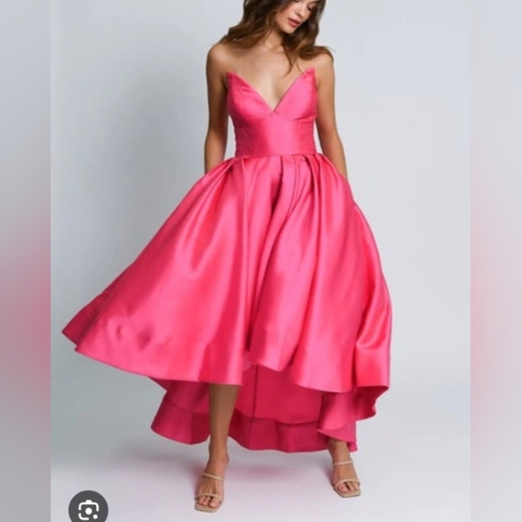 Anthropologie Hutch Sabrina Strapless V-Neck Pleated High-Low Gown Pink Size 4 - Picture 2 of 16